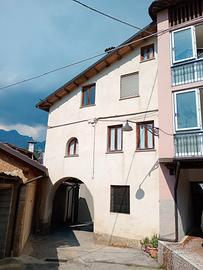 Affascinante casa di contrada