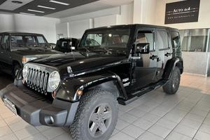 Jeep Wrangler Unlimited 2.8 crd Sahara auto
