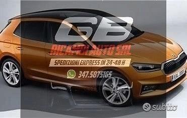 Skoda fabia per ricambi musata,porte