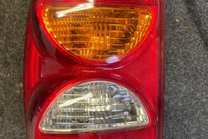 STOP FANALE POSTERIORE SINISTRO JEEP Cherokee 3Â°