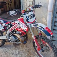 honda cr 250 2t