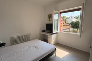 Via malvolta- stanza singola in appartamento