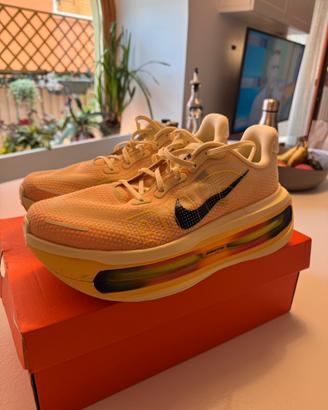 NIKE VOMERO PREMIUM