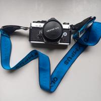 Fotografica macchina olympus om2 + tracolla origin