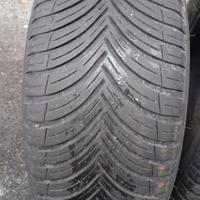  4 gomme invernali buoni 205/65R15 anno 24