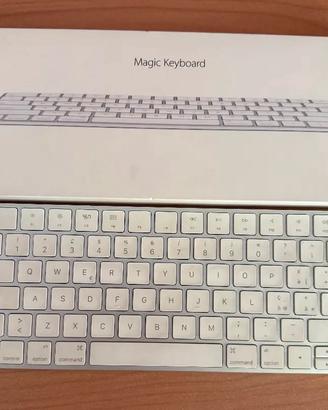 Tastiera Magic Keyboard