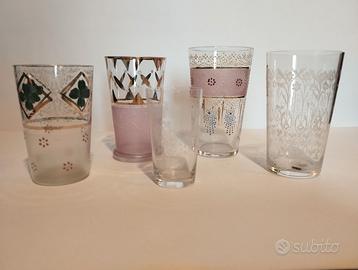 Bicchieri in vetro sottilissimo, decorati, incisi,