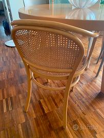 Sedie con braccioli tipo thonet