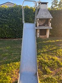 Scivolo da esterno in metallo