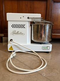 Impastatrice a spirale FAMAG Grilletta IM 5/230