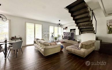 Prestigioso Attico con 90 mq di terrazzo classe en