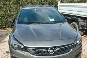 Opel ASTRA SPORTS TOURER+