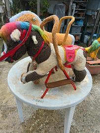 Cavalli a dondolo vintage