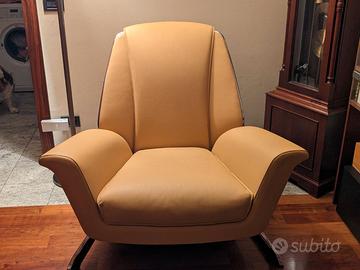 Poltrona Frau "LUFT" by Walter Maria de silva