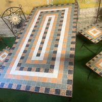 Tavolo ferro batutto e mosaico