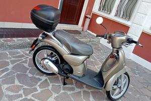 scooter Aprilia scarabeo 50c