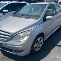 Ricambi Mercedes Classe B 200 CDI 2008