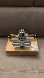 Porta targa pieghevole universale