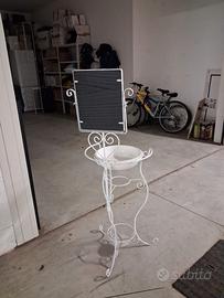 Toilette/lavabo da camera con specchio