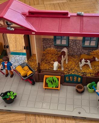 PLAYMOBIL Fattoria portatile (4897) + kit cavallo