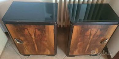coppia comodini vintage in legno