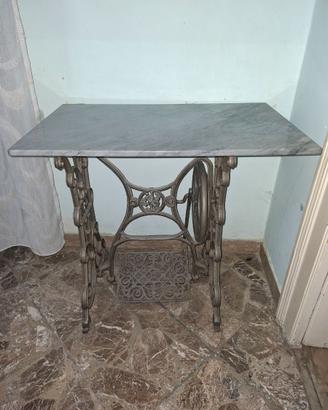 Tavolino artigianale