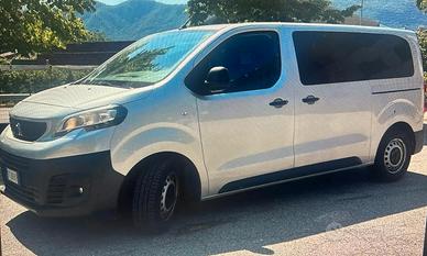 PEUGEOT Traveller - 2020