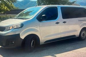 PEUGEOT Traveller - 2020