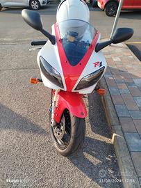 Yamaha R1 98  carburatori