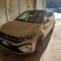 VOLKSWAGEN Taigo 1.0 TSI 110 CV DSG R-Line VETTURA