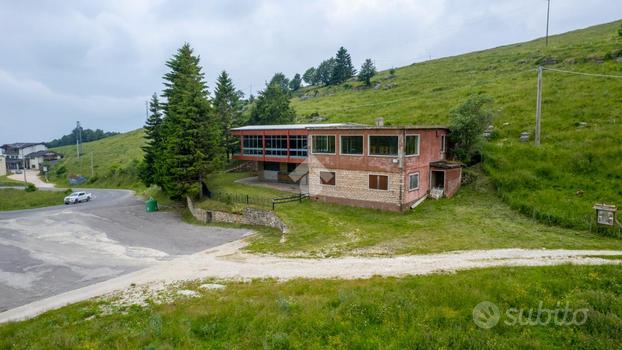 PALAZZINA A BOSCO CHIESANUOVA