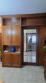 mobile in noce con porta scorrevole