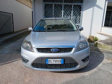 FORD FOCUS.  GPL