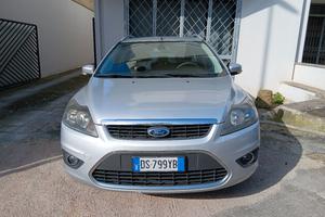 FORD FOCUS.  GPL