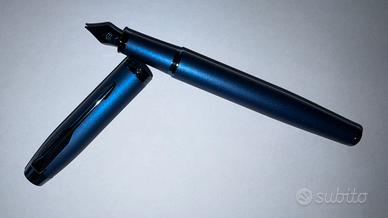 PARKER - Penna stilografica monocromatica blu