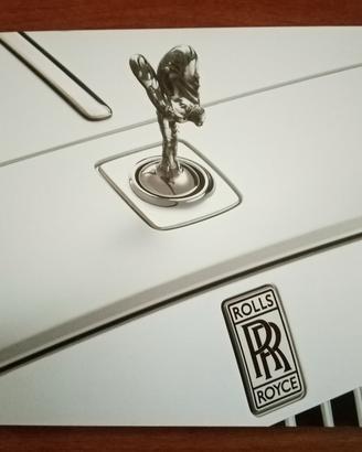 Depliant di automobili prestigiose 