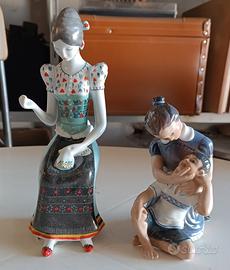 Coppia di Statuine in porcellana Vintage 