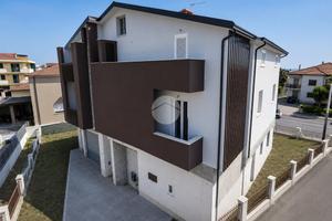 4 LOCALI A ROSETO DEGLI ABRUZZI