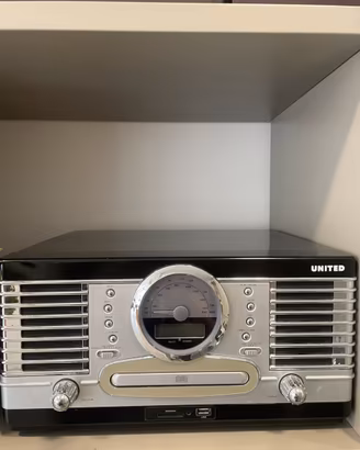 Radio con giradischi