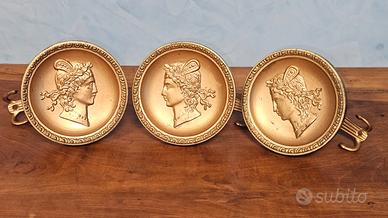 3 ganci appendiabiti in stile impero/neoclassico