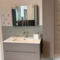 MOBILE DA BAGNO IN ESPOSIZIONE