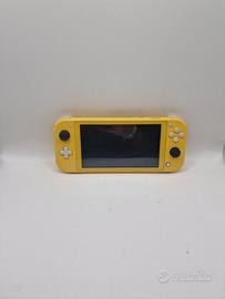 Nintendo Switch Lite 32 GB Gialla console testata 