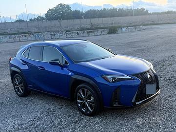 Lexus Ux250h F sport