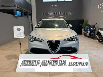 Alfa Romeo Stelvio 2.2 Turbodiesel 190 CV AT8 RWD 