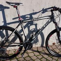MTB Shockblaze R7 Pro 26" - Shimano Deore - Freni