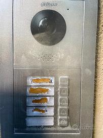 2 POSTAZIONI ESTERNE E 4 INT. VIDEOCITOFONO @LHUA