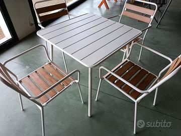 COMPLETO IN FERRO BIANCO.