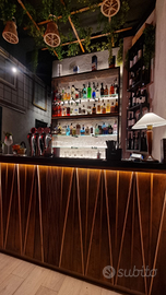 Attività di cocktail bar