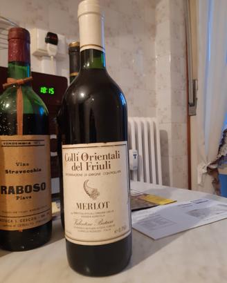 Vend vino merlot stravecchio