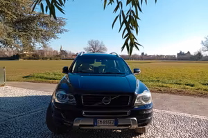 VOLVO XC90 D5 AWD Geartronic Momentum 7 Posti